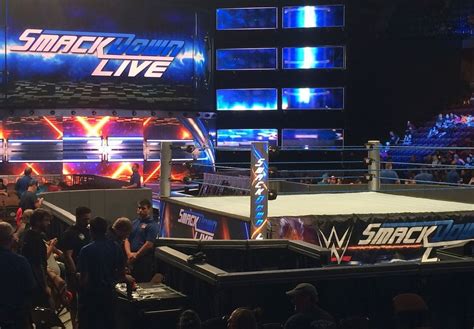 war at mohegan sun|WWE Smackdown .